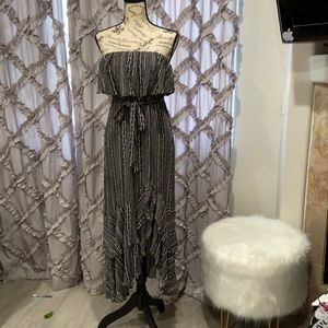 Med off the shoulder summer dress